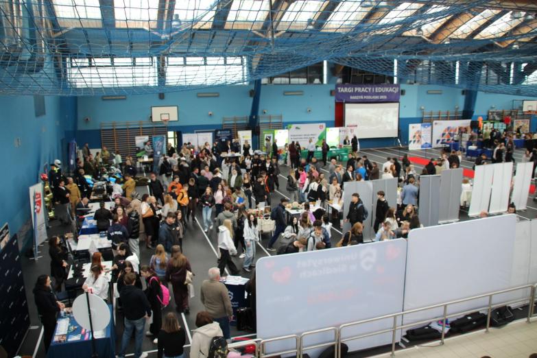 Kariera i przyszłość w jednym miejscu – radzyńskie Targi Pracy i Edukacji